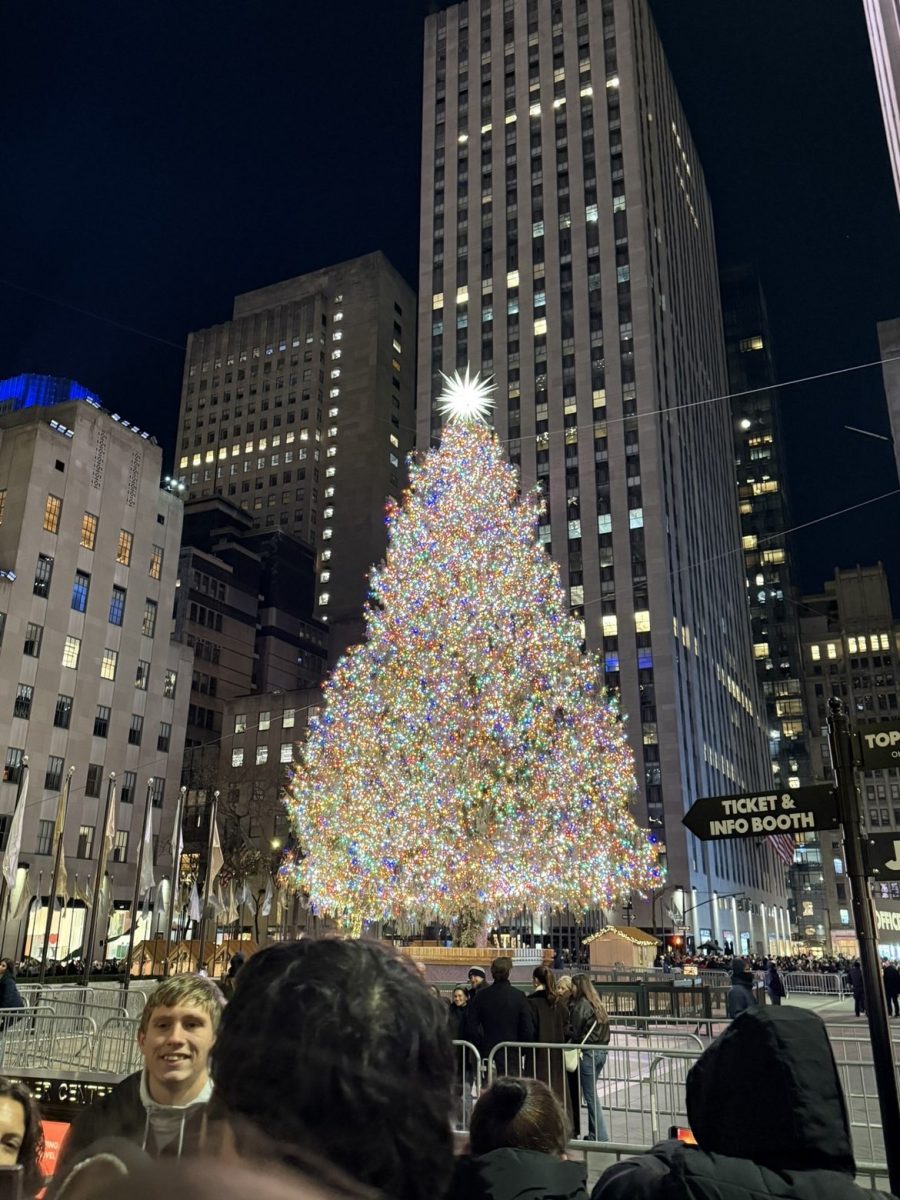 The iconic Rockefeller Tree lit up.