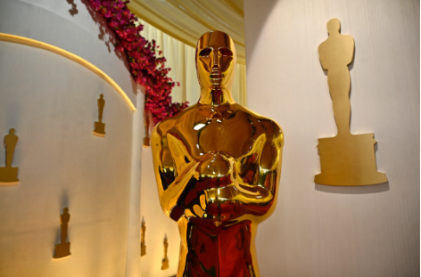 Photo of the Oscar, the award given to winners.
