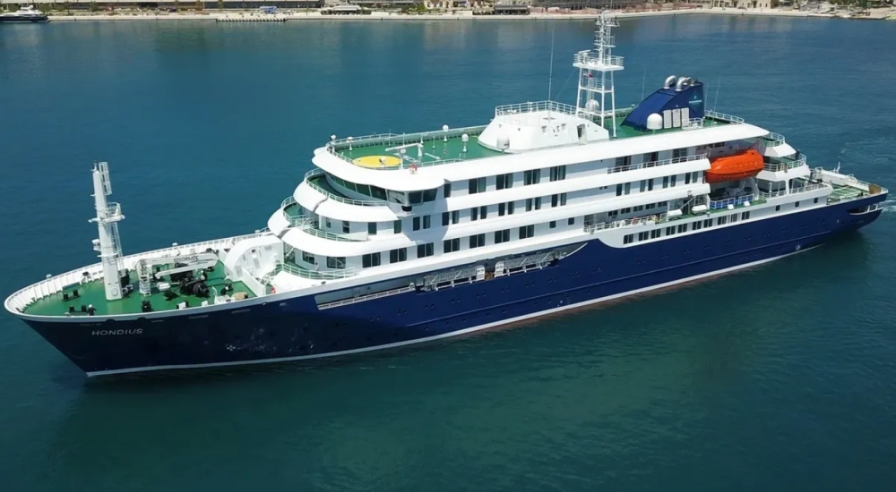 The MV Hondius cruise ship.